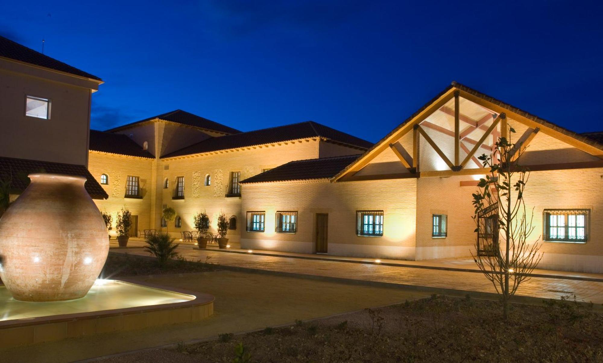 Bodegas Hacienda Albae Guest House Argamasilla de Alba Exterior foto